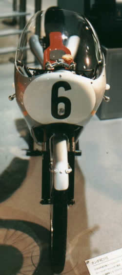 1965 50cc RC115 Honda frontal